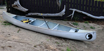 Double Canoe Photo